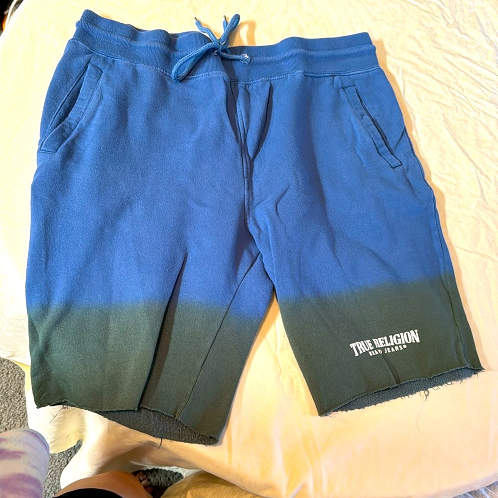 True religion men’s shorts